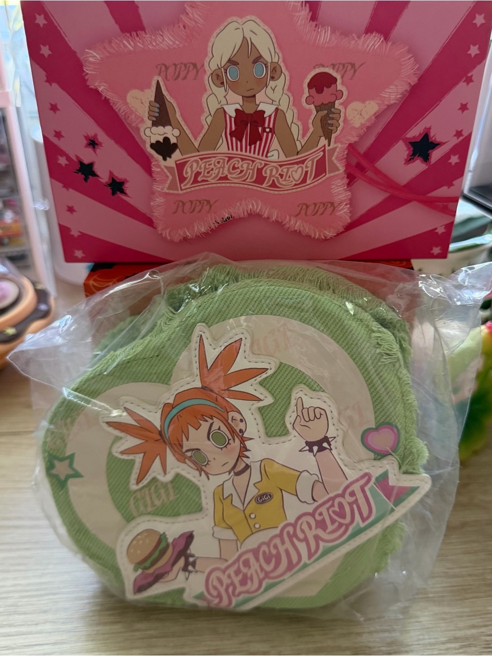 Pop Mart Peach Riot Rush Hour Gigi Diner Mini Bag Blind Box